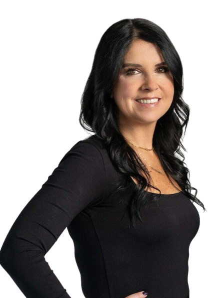 Naomi_Vogt_Real_Estate_Broker_Owner-removebg-preview